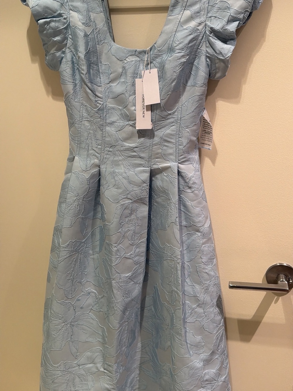 Forever New Lily Scoop Jacquard Blue Midi Dress with Textured Floral - Picture 6 of 8